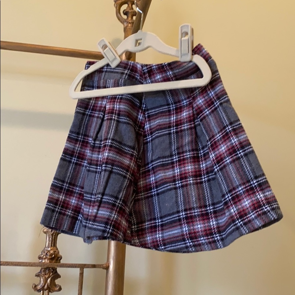 Skirt - Picture 2 of 2